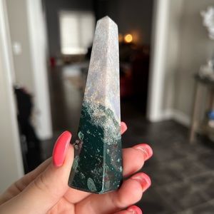 Pink amethyst and moss agate tower
